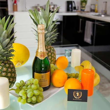 Residenz Cheval Messe Fn Villa ราเวนส์บวร์ก ภายนอก รูปภาพ